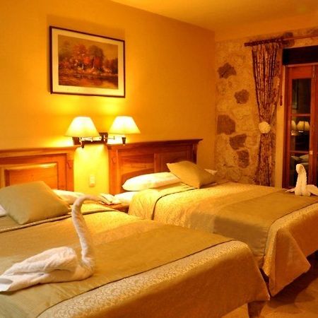 Mallorca Hotel & Suites 칸쿤 외부 사진