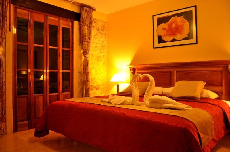 Mallorca Hotel & Suites 칸쿤 외부 사진